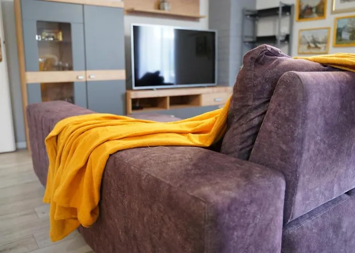 Apartment For 6 + Free Parking Place