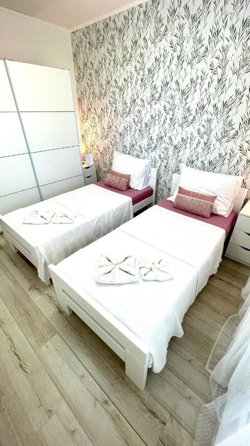 For 6 + Free Parking Place Apartment Zadar