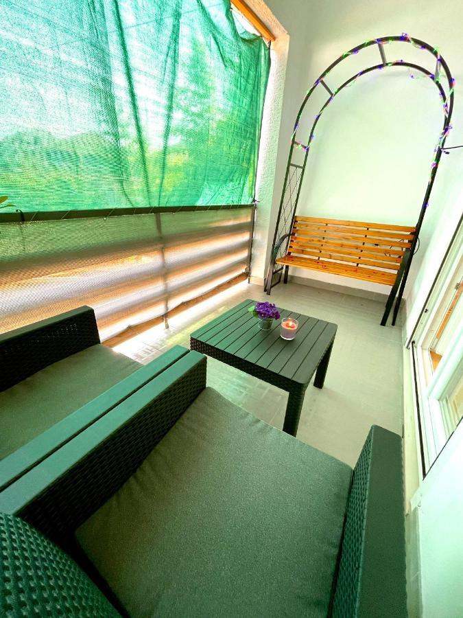 For 6 + Free Parking Place Apartment Zadar